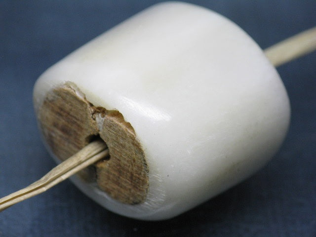 TOKO-BEADS EB054-18 Bone bead 27mm EB054-18 大粒ボーンビーズ 27mm Asian bead & African bead  Handmade,Lampeork,bead,asia,india,ethnic,parts,accessory,beads とんぼ玉,ビーズ,トンボ玉,アジア,インド,エスニック,手作り,パーツ,アクセサリー