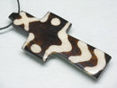 TOKO-BEADS EB201-03 Bone pendant  (Cross/Kenya) 61mm EB201-03 ボーンチャーム（クロス/ケニア） 61mm Asian bead & African bead  Handmade,Lampeork,bead,asia,india,ethnic,parts,accessory,beads とんぼ玉,ビーズ,トンボ玉,アジア,インド,エスニック,手作り,パーツ,アクセサリー
