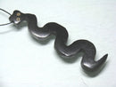 TOKO-BEADS EB209-01 Bone pendant  (Snake/Kenya) 77mm EB209-01 ボーンチャーム（ヘビ/ケニア） 77mm Asian bead & African bead  Handmade,Lampeork,bead,asia,india,ethnic,parts,accessory,beads とんぼ玉,ビーズ,トンボ玉,アジア,インド,エスニック,手作り,パーツ,アクセサリー