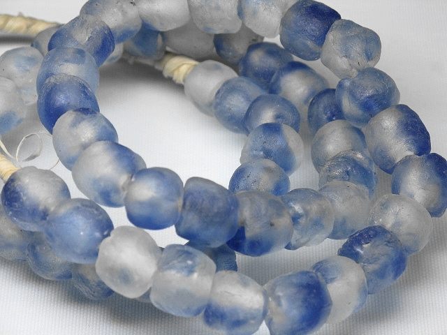 | TOKO-BEADS |EG001N-01 リサイクルガラスビーズ（連） 9~12mmとんぼ玉,ビーズ,トンボ玉,アジア,インド,エスニック,手作り,パーツ,アクセサリー