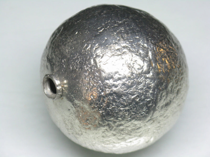 TOKO-BEADS EM001-02 Jumbo Hollow African Metal bead 46mm EM001-02 中空メタルビーズ（大玉）/アフリカ 46mm Asian bead & African bead  Handmade,Lampeork,bead,asia,india,ethnic,parts,accessory,beads とんぼ玉,ビーズ,トンボ玉,アジア,インド,エスニック,手作り,パーツ,アクセサリー