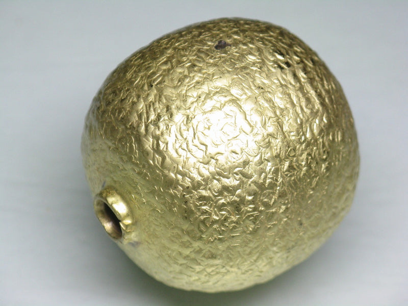 TOKO-BEADS EM001-05 Jumbo Hollow African Metal bead 41mm EM001-05 中空メタルビーズ（大玉）/アフリカ 41mm Asian bead & African bead  Handmade,Lampeork,bead,asia,india,ethnic,parts,accessory,beads とんぼ玉,ビーズ,トンボ玉,アジア,インド,エスニック,手作り,パーツ,アクセサリー