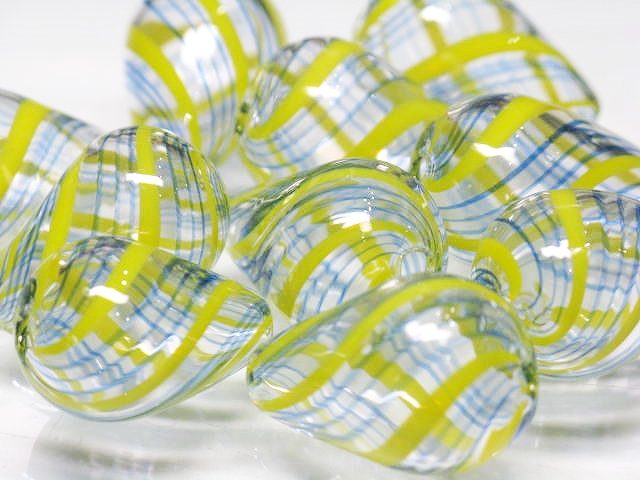 TOKO-BEADS HG011P-16  Hollow glass bead (10pcs) 13~15mm HG011P-16 シャボン玉ビーズ（10個パック） 13~15mm Asian bead & African bead  Handmade,Lampeork,bead,asia,india,ethnic,parts,accessory,beads とんぼ玉,ビーズ,トンボ玉,アジア,インド,エスニック,手作り,パーツ,アクセサリー