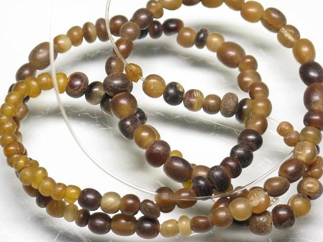 | TOKO-BEADS |HR010-10 ホーンビーズ（連） 3~4.5mmとんぼ玉,ビーズ,トンボ玉,アジア,インド,エスニック,手作り,パーツ,アクセサリー