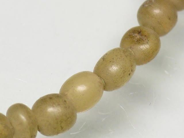TOKO-BEADS HR010-11 Horn bead (strand) 3.5mm HR010-11 ホーンビーズ（連） 3.5mm Asian bead & African bead  Handmade,Lampeork,bead,asia,india,ethnic,parts,accessory,beads とんぼ玉,ビーズ,トンボ玉,アジア,インド,エスニック,手作り,パーツ,アクセサリー