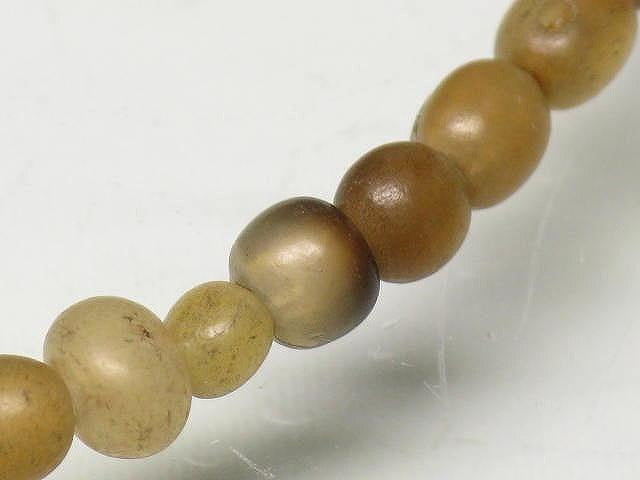 TOKO-BEADS HR010-27 Horn bead (strand) 3~3.5mm HR010-27 ホーンビーズ（連） 3~3.5mm Asian bead & African bead  Handmade,Lampeork,bead,asia,india,ethnic,parts,accessory,beads とんぼ玉,ビーズ,トンボ玉,アジア,インド,エスニック,手作り,パーツ,アクセサリー