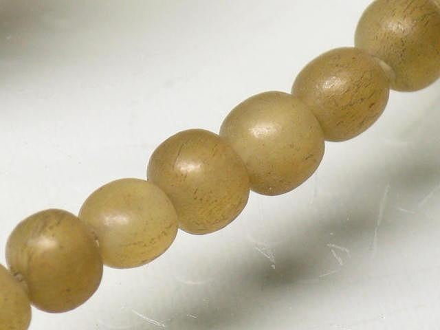 TOKO-BEADS HR010-31 Horn bead (strand) 4mm HR010-31 ホーンビーズ（連） 4mm Asian bead & African bead  Handmade,Lampeork,bead,asia,india,ethnic,parts,accessory,beads とんぼ玉,ビーズ,トンボ玉,アジア,インド,エスニック,手作り,パーツ,アクセサリー