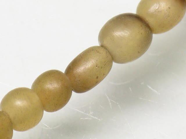 TOKO-BEADS HR010-37 Horn bead (strand) 3.5~4.5mm HR010-37 ホーンビーズ（連） 3.5~4.5mm Asian bead & African bead  Handmade,Lampeork,bead,asia,india,ethnic,parts,accessory,beads とんぼ玉,ビーズ,トンボ玉,アジア,インド,エスニック,手作り,パーツ,アクセサリー