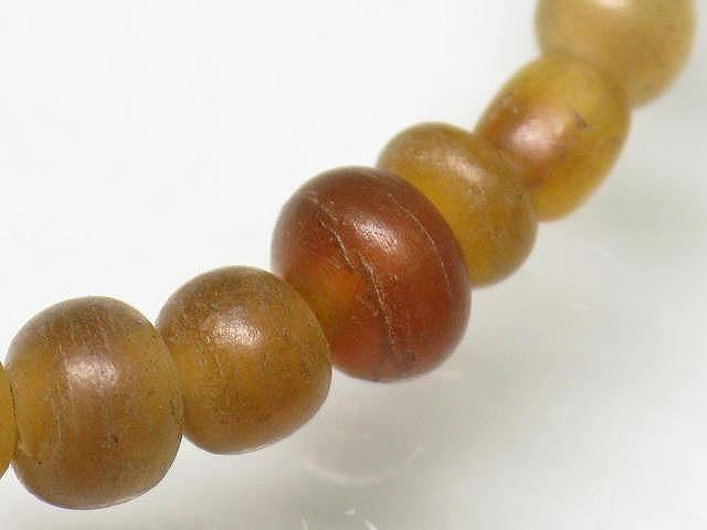 TOKO-BEADS HR010-38 Horn bead (strand) 4.5~5.5mm HR010-38 ホーンビーズ（連） 4.5~5.5mm Asian bead & African bead  Handmade,Lampeork,bead,asia,india,ethnic,parts,accessory,beads とんぼ玉,ビーズ,トンボ玉,アジア,インド,エスニック,手作り,パーツ,アクセサリー