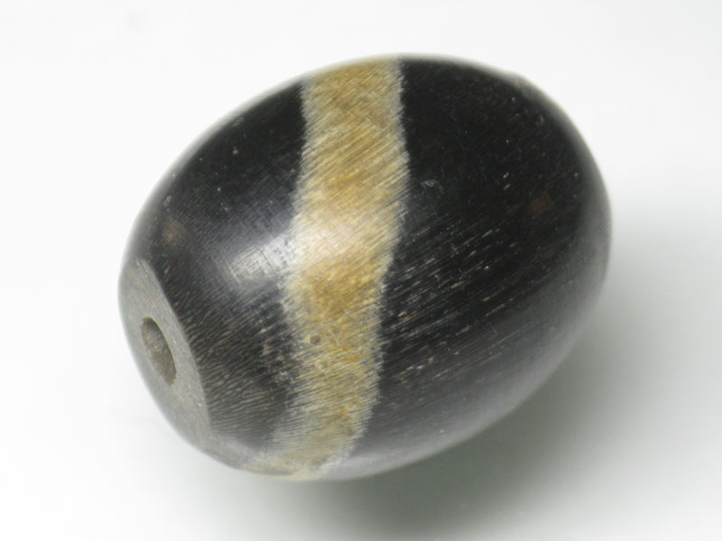 TOKO-BEADS HR101-05 Horn bead 17mm HR101-05 ホーンビーズ 17mm Asian bead & African bead  Handmade,Lampeork,bead,asia,india,ethnic,parts,accessory,beads とんぼ玉,ビーズ,トンボ玉,アジア,インド,エスニック,手作り,パーツ,アクセサリー