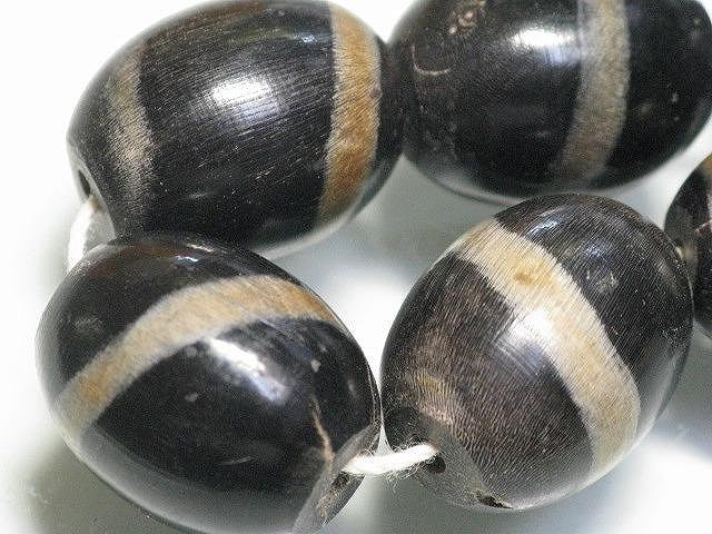 TOKO-BEADS HR101-05N Horn bead (strand) 17mm HR101-05N ホーンビーズ（連） 17mm Asian bead & African bead  Handmade,Lampeork,bead,asia,india,ethnic,parts,accessory,beads とんぼ玉,ビーズ,トンボ玉,アジア,インド,エスニック,手作り,パーツ,アクセサリー