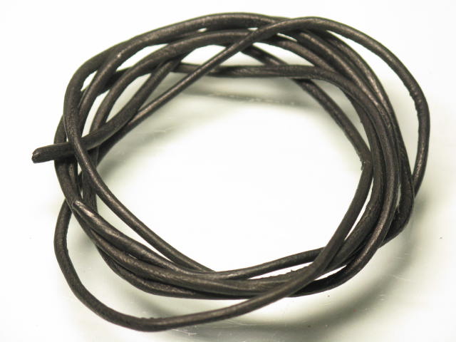 TOKO-BEADS LC002 Leather Cord(75Cm) 1.5mm LC002 レザーコード(75Cm) 1.5mmKazuri カズリビーズ Asian bead & African bead  Handmade,Lampeork,bead,asia,india,ethnic,parts,accessory,beads とんぼ玉,ビーズ,トンボ玉,アジア,インド,エスニック,手作り,パーツ,アクセサリー