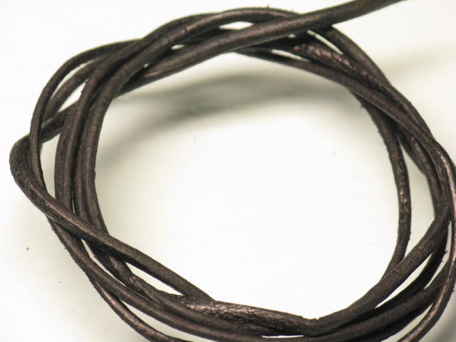 TOKO-BEADS LC005 Leather Cord(75Cm) 1.2mm LC005 レザーコード(75Cm) 1.2mmKazuri カズリビーズ Asian bead & African bead  Handmade,Lampeork,bead,asia,india,ethnic,parts,accessory,beads とんぼ玉,ビーズ,トンボ玉,アジア,インド,エスニック,手作り,パーツ,アクセサリー