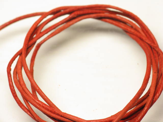 TOKO-BEADS LC047 Leather Cord(75Cm) 1mm LC047 レザーコード(75Cm) 1mm Asian bead & African bead  Handmade,Lampeork,bead,asia,india,ethnic,parts,accessory,beads とんぼ玉,ビーズ,トンボ玉,アジア,インド,エスニック,手作り,パーツ,アクセサリー