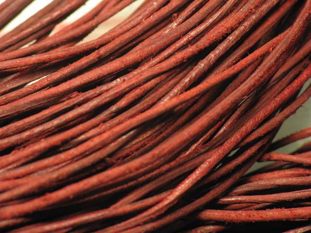 TOKO-BEADS LC048 Leather Cord(75Cm) 1mm LC048 レザーコード(75Cm) 1mm Asian bead & African bead  Handmade,Lampeork,bead,asia,india,ethnic,parts,accessory,beads とんぼ玉,ビーズ,トンボ玉,アジア,インド,エスニック,手作り,パーツ,アクセサリー