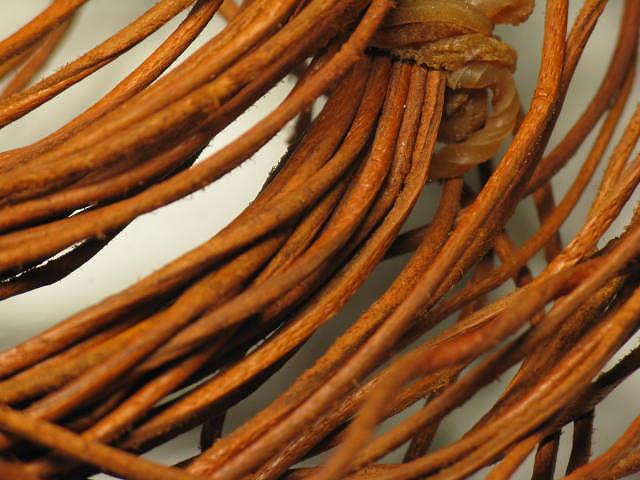 TOKO-BEADS LC049 Leather Cord(75Cm) 1mm LC049 レザーコード(75Cm) 1mm Asian bead & African bead  Handmade,Lampeork,bead,asia,india,ethnic,parts,accessory,beads とんぼ玉,ビーズ,トンボ玉,アジア,インド,エスニック,手作り,パーツ,アクセサリー
