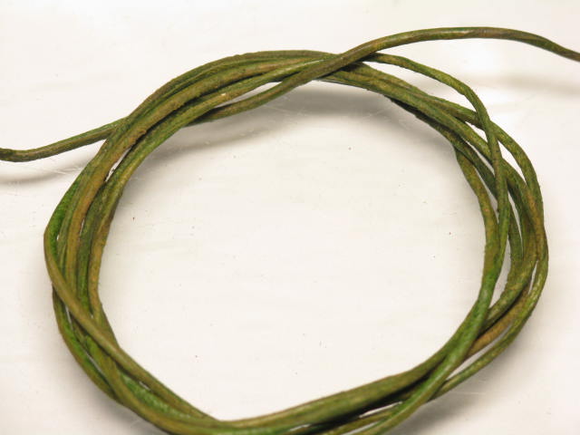 TOKO-BEADS LC050 Leather Cord(75Cm) 1mm LC050 レザーコード(75Cm) 1mm Asian bead & African bead  Handmade,Lampeork,bead,asia,india,ethnic,parts,accessory,beads とんぼ玉,ビーズ,トンボ玉,アジア,インド,エスニック,手作り,パーツ,アクセサリー