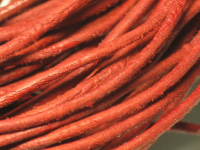 TOKO-BEADS LC061 Leather Cord(75Cm) 1mm LC061 レザーコード(75Cm) 1mm Asian bead & African bead  Handmade,Lampeork,bead,asia,india,ethnic,parts,accessory,beads とんぼ玉,ビーズ,トンボ玉,アジア,インド,エスニック,手作り,パーツ,アクセサリー