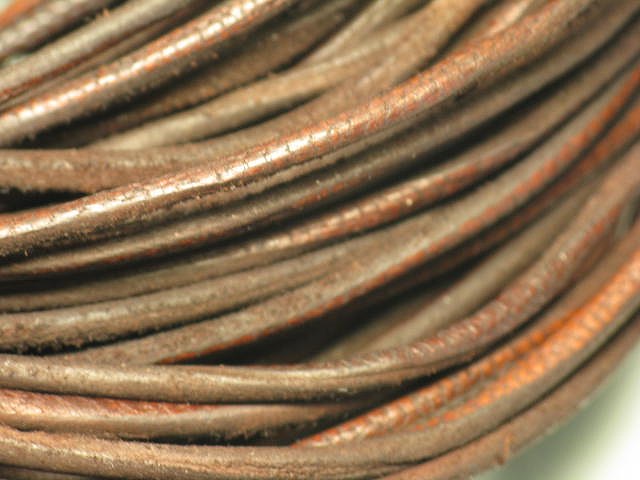 TOKO-BEADS LC070 Leather Cord(75Cm) 2mm LC070 レザーコード(75Cm) 2mm Asian bead & African bead  Handmade,Lampeork,bead,asia,india,ethnic,parts,accessory,beads とんぼ玉,ビーズ,トンボ玉,アジア,インド,エスニック,手作り,パーツ,アクセサリー