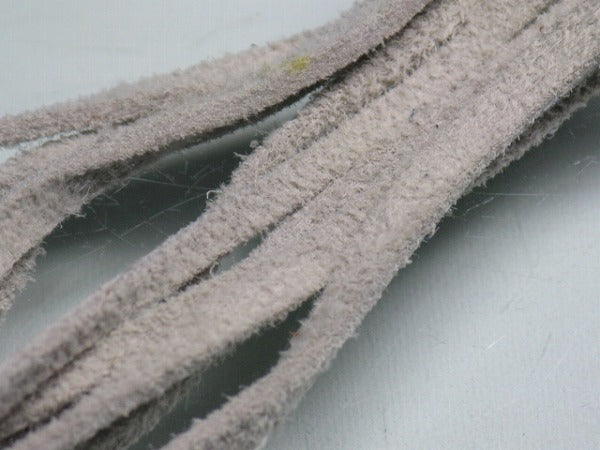 TOKO-BEADS LC318 Flat leather cord(70Cm) 2.5x1mm LC318 平レザーコード(70Cm) 2.5x1mm Asian bead & African bead  Handmade,Lampeork,bead,asia,india,ethnic,parts,accessory,beads とんぼ玉,ビーズ,トンボ玉,アジア,インド,エスニック,手作り,パーツ,アクセサリー