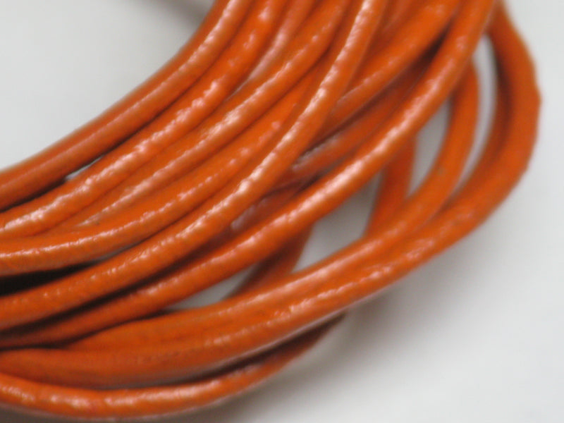 TOKO-BEADS LC511 Leather Cord(1m) 2mm LC511 レザーコード(1m) 2mm Asian bead & African bead  Handmade,Lampeork,bead,asia,india,ethnic,parts,accessory,beads とんぼ玉,ビーズ,トンボ玉,アジア,インド,エスニック,手作り,パーツ,アクセサリー