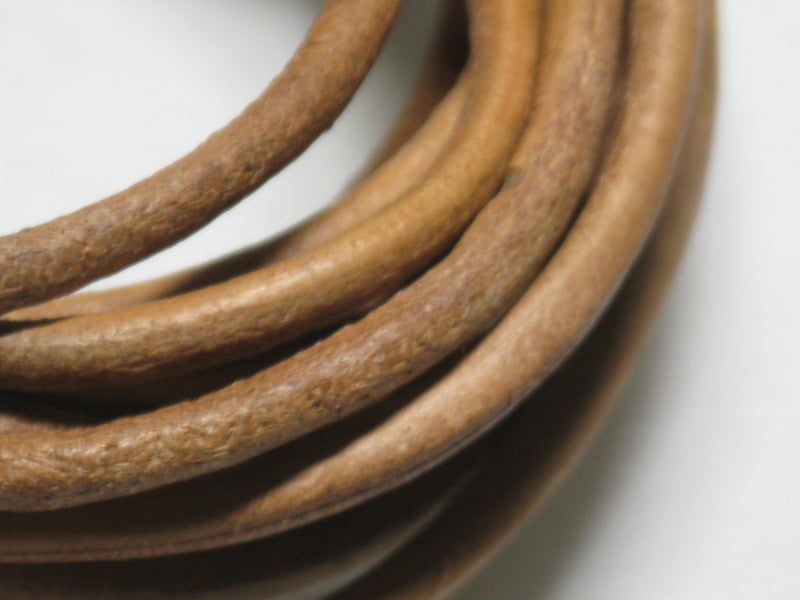 TOKO-BEADS LC607 Leather Cord(1m) 3mm LC607 レザーコード(1m) 3mm Asian bead & African bead  Handmade,Lampeork,bead,asia,india,ethnic,parts,accessory,beads とんぼ玉,ビーズ,トンボ玉,アジア,インド,エスニック,手作り,パーツ,アクセサリー