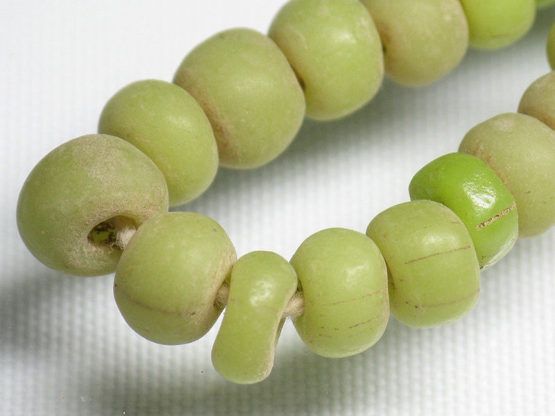 TOKO-BEADS MJ001-85 Majapahit bead (strand) 4~7mm MJ001-85 マジャパヒト玉（連） 4~7mm Asian bead & African bead  Handmade,Lampeork,bead,asia,india,ethnic,parts,accessory,beads とんぼ玉,ビーズ,トンボ玉,アジア,インド,エスニック,手作り,パーツ,アクセサリー