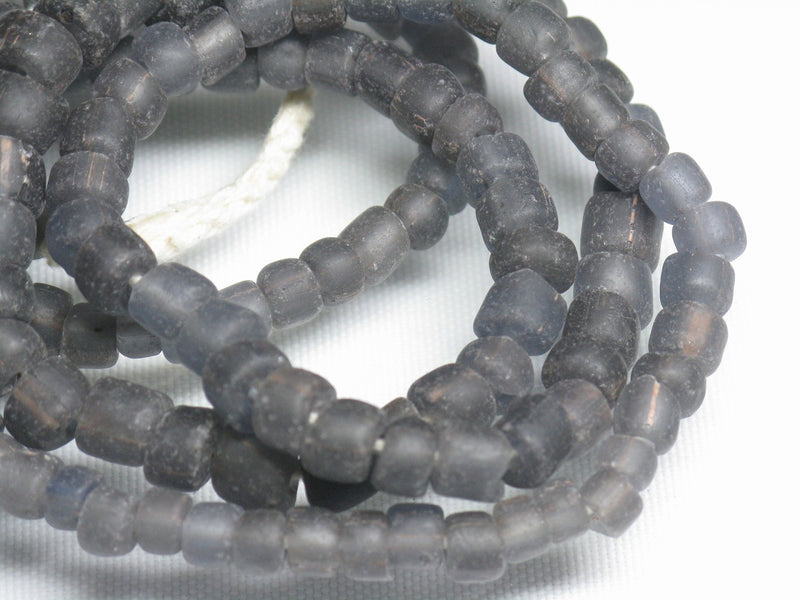 | TOKO-BEADS |MJ001-89 マジャパヒト玉（連） 4~7mmとんぼ玉,ビーズ,トンボ玉,アジア,インド,エスニック,手作り,パーツ,アクセサリー