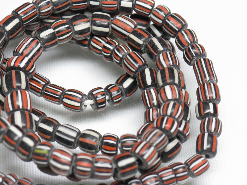 | TOKO-BEADS |MJ100-66 マジャパヒト玉（連） 4~7mmとんぼ玉,ビーズ,トンボ玉,アジア,インド,エスニック,手作り,パーツ,アクセサリー