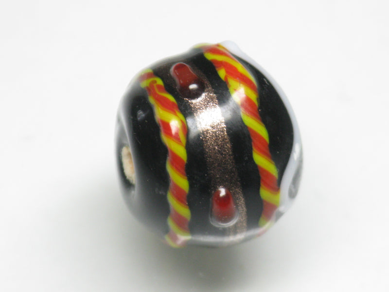 TOKO-BEADS NG001-38 Indian bead 16mm NG001-38 インドビーズ 16mm Asian bead & African bead  Handmade,Lampeork,bead,asia,india,ethnic,parts,accessory,beads とんぼ玉,ビーズ,トンボ玉,アジア,インド,エスニック,手作り,パーツ,アクセサリー