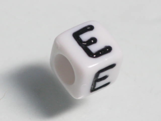 TOKO-BEADS P002-105 Alphabet (E) 6mm P002-105 アルファベット（E） 6mm Asian bead & African bead  Handmade,Lampeork,bead,asia,india,ethnic,parts,accessory,beads とんぼ玉,ビーズ,トンボ玉,アジア,インド,エスニック,手作り,パーツ,アクセサリー