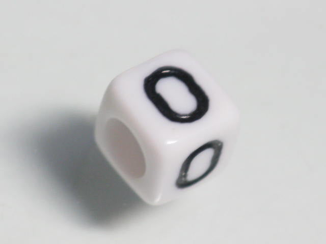 TOKO-BEADS P002-115 Alphabet (O) 6mm P002-115 アルファベット（O） 6mm Asian bead & African bead  Handmade,Lampeork,bead,asia,india,ethnic,parts,accessory,beads とんぼ玉,ビーズ,トンボ玉,アジア,インド,エスニック,手作り,パーツ,アクセサリー