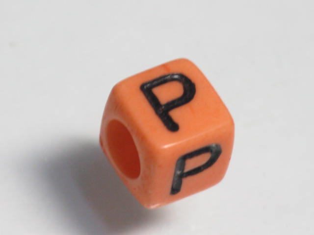 TOKO-BEADS P002-216 Alphabet (P) 6mm P002-216 アルファベット（P） 6mm Asian bead & African bead  Handmade,Lampeork,bead,asia,india,ethnic,parts,accessory,beads とんぼ玉,ビーズ,トンボ玉,アジア,インド,エスニック,手作り,パーツ,アクセサリー