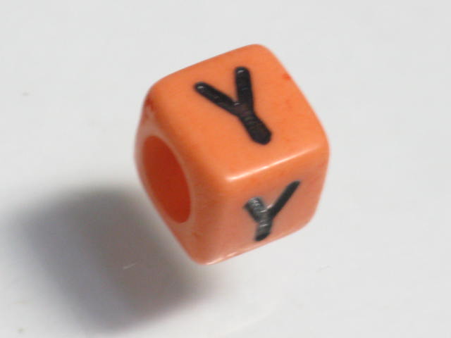 TOKO-BEADS P002-225 Alphabet (Y) 6mm P002-225 アルファベット（Y） 6mm Asian bead & African bead  Handmade,Lampeork,bead,asia,india,ethnic,parts,accessory,beads とんぼ玉,ビーズ,トンボ玉,アジア,インド,エスニック,手作り,パーツ,アクセサリー