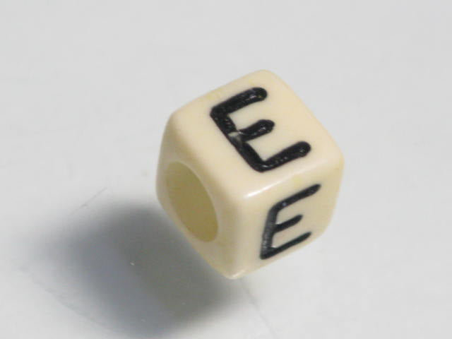 TOKO-BEADS P002-405 Alphabet (E) 6mm P002-405 アルファベット（E） 6mm Asian bead & African bead  Handmade,Lampeork,bead,asia,india,ethnic,parts,accessory,beads とんぼ玉,ビーズ,トンボ玉,アジア,インド,エスニック,手作り,パーツ,アクセサリー
