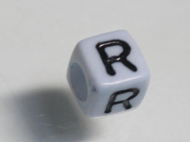 TOKO-BEADS P002-618 Alphabet (R) 6mm P002-618 アルファベット（R） 6mm Asian bead & African bead  Handmade,Lampeork,bead,asia,india,ethnic,parts,accessory,beads とんぼ玉,ビーズ,トンボ玉,アジア,インド,エスニック,手作り,パーツ,アクセサリー