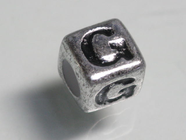 TOKO-BEADS P007-107 Alphabet (G) 7mm P007-107 アルファベット（G） 7mm Asian bead & African bead  Handmade,Lampeork,bead,asia,india,ethnic,parts,accessory,beads とんぼ玉,ビーズ,トンボ玉,アジア,インド,エスニック,手作り,パーツ,アクセサリー