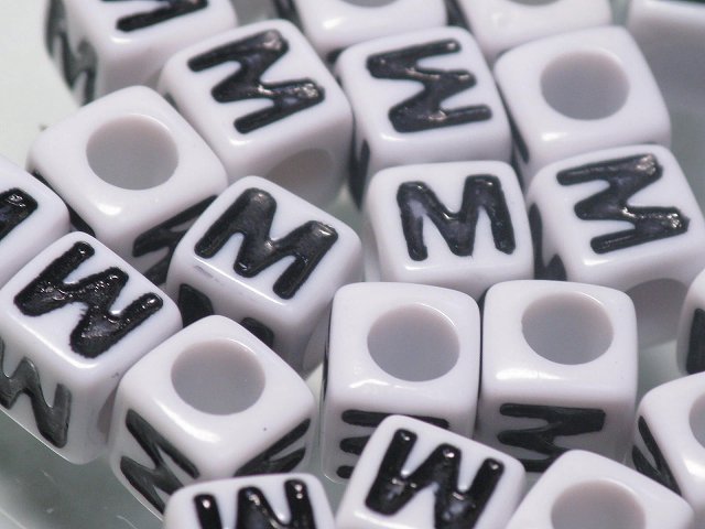 TOKO-BEADS P007-213P Alphabet (30g) (M) 7mm P007-213P アルファベット30g約120個（M） 7mm Asian bead & African bead  Handmade,Lampeork,bead,asia,india,ethnic,parts,accessory,beads とんぼ玉,ビーズ,トンボ玉,アジア,インド,エスニック,手作り,パーツ,アクセサリー