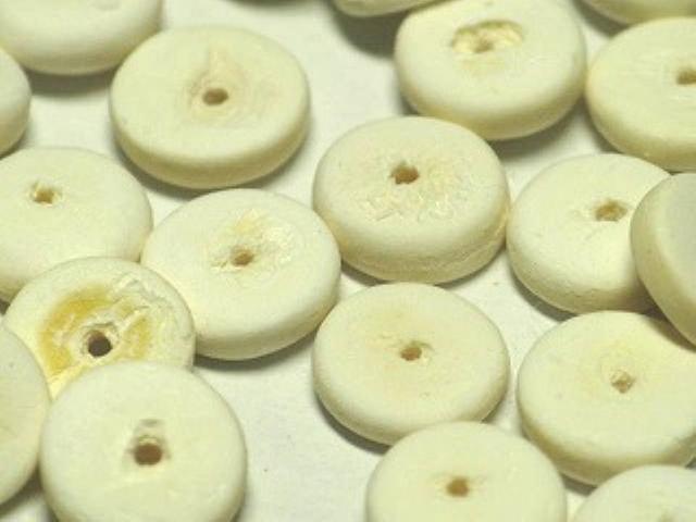 TOKO-BEADS PB004 Bone Seed bead 8.5mm PB004 ボーンシードビーズ 8.5mm Asian bead & African bead  Handmade,Lampeork,bead,asia,india,ethnic,parts,accessory,beads とんぼ玉,ビーズ,トンボ玉,アジア,インド,エスニック,手作り,パーツ,アクセサリー