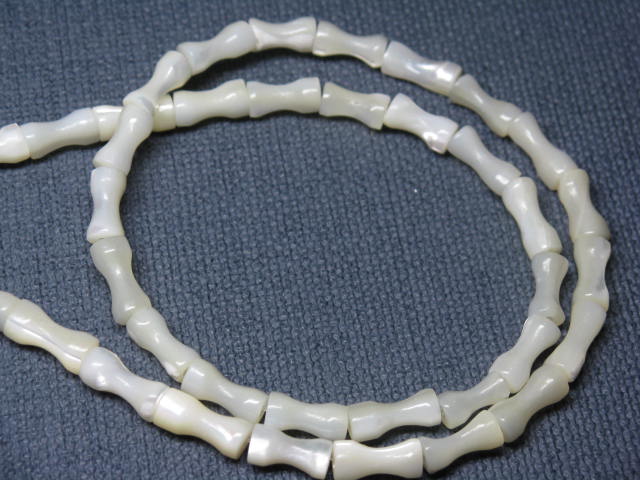 TOKO-BEADS PB007-61N Shell bead (strand) 4.5mm PB007-61N シェルビーズ（連） 4.5mm Asian bead & African bead  Handmade,Lampeork,bead,asia,india,ethnic,parts,accessory,beads とんぼ玉,ビーズ,トンボ玉,アジア,インド,エスニック,手作り,パーツ,アクセサリー
