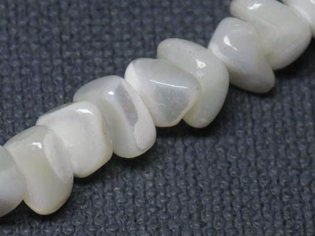 TOKO-BEADS PB007-72N Shell bead (strand) 7~9mm PB007-72N シェルビーズ（連） 7~9mm Asian bead & African bead  Handmade,Lampeork,bead,asia,india,ethnic,parts,accessory,beads とんぼ玉,ビーズ,トンボ玉,アジア,インド,エスニック,手作り,パーツ,アクセサリー