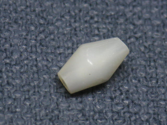 TOKO-BEADS PB007-70S Shell bead 4~4.5mm PB007-70S シェルビーズ 4~4.5mm Asian bead & African bead  Handmade,Lampeork,bead,asia,india,ethnic,parts,accessory,beads とんぼ玉,ビーズ,トンボ玉,アジア,インド,エスニック,手作り,パーツ,アクセサリー
