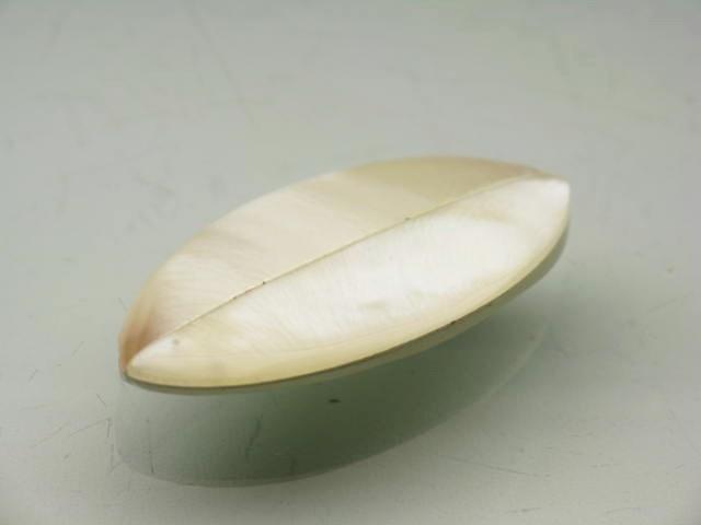 TOKO-BEADS PB007-83S Shell bead 14mm PB007-83S シェルビーズ 14mm Asian bead & African bead  Handmade,Lampeork,bead,asia,india,ethnic,parts,accessory,beads とんぼ玉,ビーズ,トンボ玉,アジア,インド,エスニック,手作り,パーツ,アクセサリー
