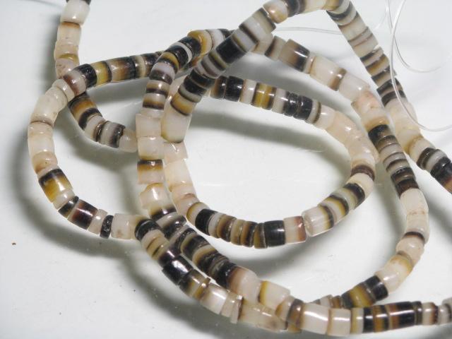 TOKO-BEADS PB011-22 Shell bead (strand) 4.5mm PB011-22 ヒーシービーズ（連） 4.5mm Asian bead & African bead  Handmade,Lampeork,bead,asia,india,ethnic,parts,accessory,beads とんぼ玉,ビーズ,トンボ玉,アジア,インド,エスニック,手作り,パーツ,アクセサリー