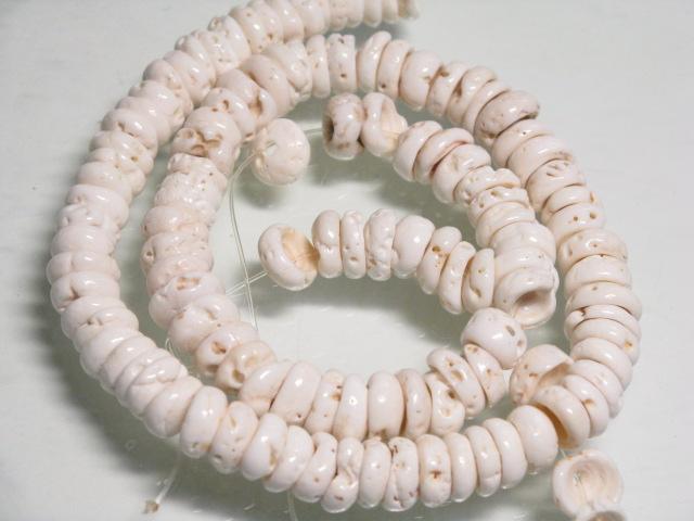 | TOKO-BEADS |PB014-06 プカシェル（連） 8~10mmとんぼ玉,ビーズ,トンボ玉,アジア,インド,エスニック,手作り,パーツ,アクセサリー