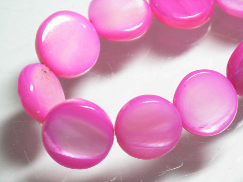 TOKO-BEADS PB019-08N Shell bead (strand) 11mm PB019-08N コイン型シェルビーズ（連） 11mm Asian bead & African bead  Handmade,Lampeork,bead,asia,india,ethnic,parts,accessory,beads とんぼ玉,ビーズ,トンボ玉,アジア,インド,エスニック,手作り,パーツ,アクセサリー