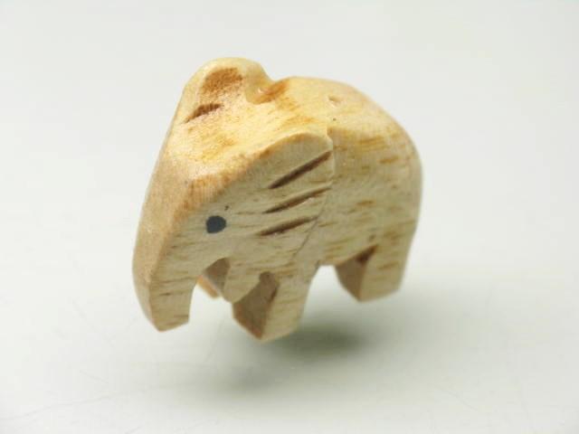 TOKO-BEADS PW002S-87 Wooden Charm 20mm PW002S-87 ウッドチャーム（ぞう） 20mm Asian bead & African bead  Handmade,Lampeork,bead,asia,india,ethnic,parts,accessory,beads とんぼ玉,ビーズ,トンボ玉,アジア,インド,エスニック,手作り,パーツ,アクセサリー