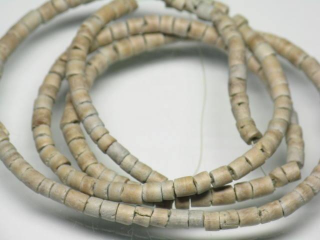 | TOKO-BEADS |PW202N-01 ココナッツシードビーズ（連） 3~3.5mmとんぼ玉,ビーズ,トンボ玉,アジア,インド,エスニック,手作り,パーツ,アクセサリー