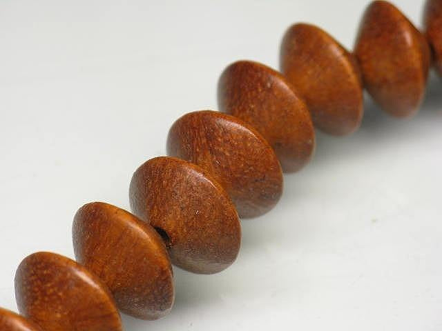 TOKO-BEADS PW301-48N Wooden bead (strand) 15mm PW301-48N ウッドビーズ（連） 15mm Asian bead & African bead  Handmade,Lampeork,bead,asia,india,ethnic,parts,accessory,beads とんぼ玉,ビーズ,トンボ玉,アジア,インド,エスニック,手作り,パーツ,アクセサリー