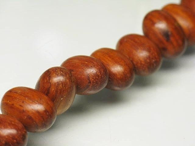 PW301N-50 Wooden beads (strand) 15mm